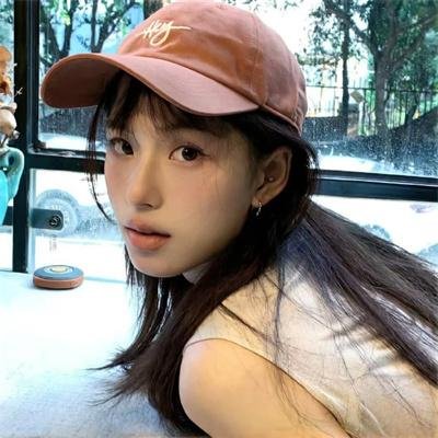 阿朵拉和她的朋友们